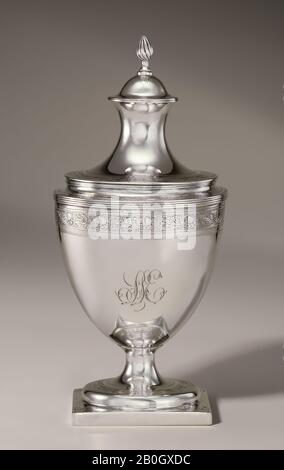 Paul Revere Jr., amerikanisch, 1735-181, Sugar Bowl and Cover, c. 1.995, Silber, Höhe: 9 9/16 Zoll (24,3 cm Stockfoto