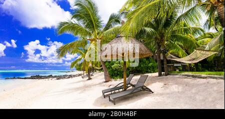 Tropische Insellandschaft. Mauritius mit schönen Stränden und luxuriösen Resorts. Erholsame Feiertage Stockfoto