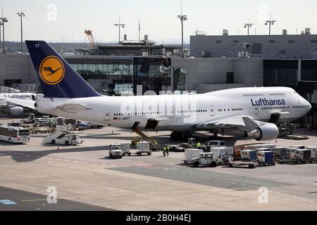 20.03.2019, Frankfurt am Main, Hessen, Deutschland - Lufthansa Boeing 747 am Frankfurter Flughafen. 00S190320D017CAROEX.JPG [MODEL RELEASE: NEIN, PROPERTY RELEASE Stockfoto