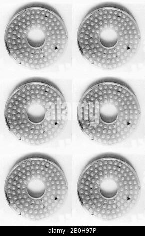 Scheibe, China, Han-Dynastie (206 v. Chr.-A. D 220), Kultur: China, Jade, Diam. 2 3/4 Zoll (7 cm), Jade Stockfoto