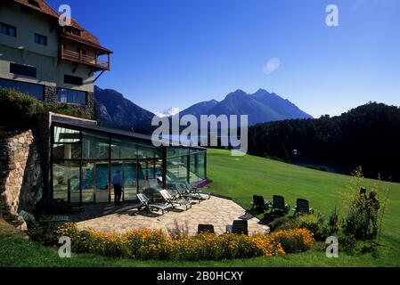 ARGENTINIEN, IN DER NÄHE VON BARILOCHE, LAKE NAHUEL HUAPI, LAKE DISTRICT, LLAO-LLAO RESORT Stockfoto