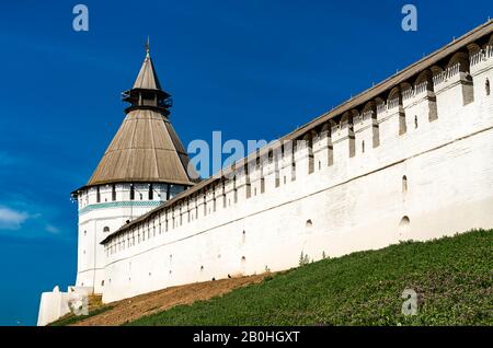 Mauern des Astrakhan Kreml in Russland Stockfoto