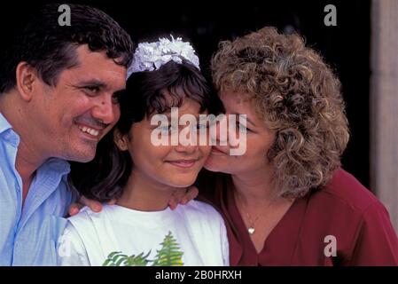 BRASILIEN, AMAZON RIVER, BELEM, BRAZILICA DE NOSSSAS SENHORA DE NAZARE, KONFIRMATION, CATHOLIC Stockfoto