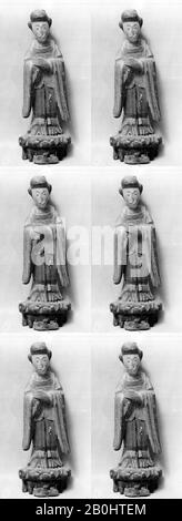 Statuette, China, wahrscheinlich späte Ming-Dynastie (1368-1644), Datum 18. Jahrhundert oder früher, China, Bemaltes Holz, H. 5 Zoll (12,7 cm), Skulptur Stockfoto