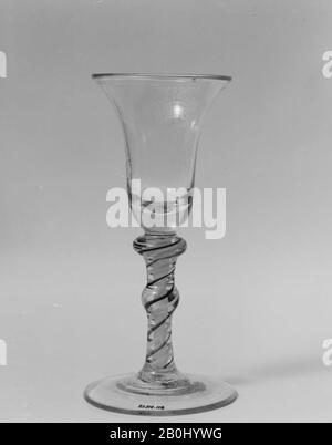 Weinglas, Niederländisch oder Flämisch, 18. Jahrhundert, Niederländisch oder Flämisch, Glas, Höhe: 6 1/8 Zoll (15,6 cm), Glas Stockfoto