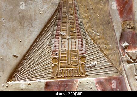 Nahaufnahme Detail von Shendyt von König Seti I im großen Tempel von Abydos Stockfoto