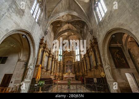 Vergoldeter Holzchor der Basilika Sainte-Pierre, Avignon, Provence Stockfoto