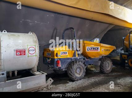 Anlage und Ausrüstung, die für das Tunneling für die BSCU (Bank Station Capacity Upgrade) verwendet werden, arbeiten unter King William Street und Cannon Street London EC4 Stockfoto