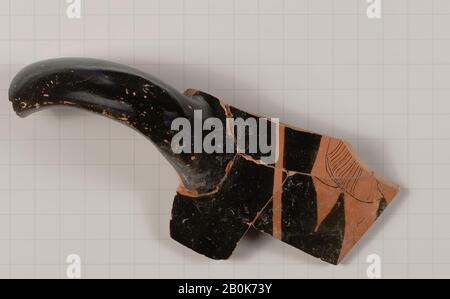 Terrakotta-Fragment eines Stamnos (jar), Griechisch, Attisch, Klassik, Datum 470-460 v. Chr., Griechisch, Attisch, Terrakotta; rotfigurige Vasen Stockfoto