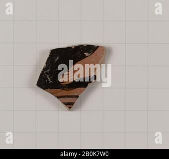 Terrakotta-Fragment eines Stamnos (jar), Griechisch, Attisch, Klassik, Datum 450-440 v. Chr., Griechisch, Attisch, Terrakotta; rotfigurige Vasen Stockfoto