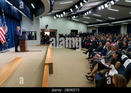 Washington DC, USA - 14. Februar 2020 - US-Präsident Donald J Trump gibt am Freitag, 14. Februar 2020, gegenüber Mitgliedern des National Border Patrol Council Bemerkungen ab Stockfoto