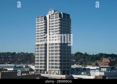 Das David Murray John Gebäude, das Herzstück der Skyline von Swindon. Stockfoto