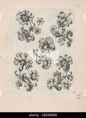 Paul Androuet Ducerceau, Serie Kleiner Blumenmotive, Platte 3, ca. 1670-85, Radierung, Platte: 6 5/8 × 5 1/16 Zoll (16,9 × 12,9 cm), Blatt: 10 Zoll × 7 9/16 Zoll (25,4 × 19,2 cm Stockfoto