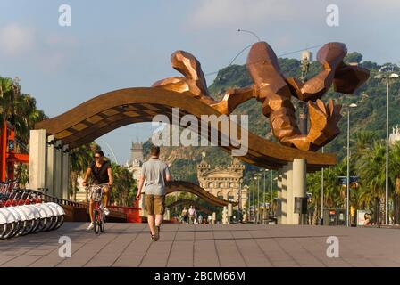 La Gambrinus oder Gambrinus ist eine Skulptur von großen Proportionen, die vom Spanier Javier Mariscal, Barcelona, Hafen, Stockfoto