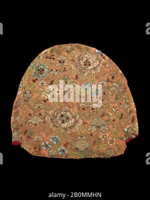 Headdress, Russisch, viertes Viertel des 18. Jahrhunderts, Russisch, Seide, Metall, Leinen Stockfoto