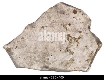 Fragment, Kreuzritter, 13. Jahrhundert, Kreuzritter, Glasmalerei, 1 × 1 3/8 × 3/16 Zoll. (2,5 × 3,5 × 0,4 cm), Glass-Sad Stockfoto