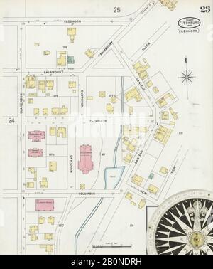 Bild 23 von Sanborn Fire Insurance Map aus Fitchburg, Worcester County, Massachusetts. Februar 1897. 32 Blatt(e), Amerika, Straßenkarte mit einem Kompass Aus Dem 19. Jahrhundert Stockfoto