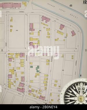 Bild 13 von Sanborn Fire Insurance Map aus Holyoke, Hampden County, Massachusetts. Im Jahr 1895. 51 Blatt(e). Bound, Amerika, Straßenkarte mit einem Kompass Aus Dem 19. Jahrhundert Stockfoto