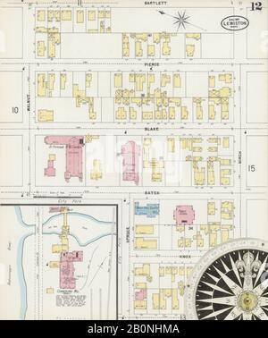 Bild 12 von Sanborn Fire Insurance Map aus Lewiston, Androscoggin County, Maine. Apr. 1897. 17 Blatt(e), Amerika, Straßenkarte mit einem Kompass Aus Dem 19. Jahrhundert Stockfoto