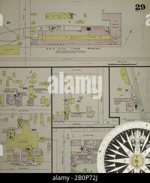 Bild 29 von Sanborn Fire Insurance Map aus Erie, Erie County, Pennsylvania. Im Jahre 1888. 36 Blatt(e). Bound, Amerika, Straßenkarte mit einem Kompass Aus Dem 19. Jahrhundert Stockfoto