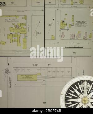 Bild 32 von Sanborn Fire Insurance Map aus Erie, Erie County, Pennsylvania. Im Jahre 1888. 36 Blatt(e). Bound, Amerika, Straßenkarte mit einem Kompass Aus Dem 19. Jahrhundert Stockfoto