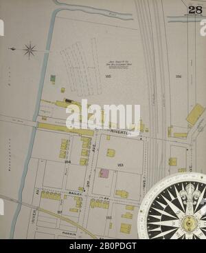 Bild 29 von Sanborn Fire Insurance Map aus McKeesport, Allegheny County, Pennsylvania. 1894. 40 Blatt(e). Bound, Amerika, Straßenkarte mit einem Kompass Aus Dem 19. Jahrhundert Stockfoto