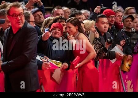 Hannah Herzsprung bei der Eroeffnung der 70. Die Internationalen Filmfestspiele der Berlinale mit der My Salinger Year Filmpremiere am 20.02.2020 in Berlin Stockfoto