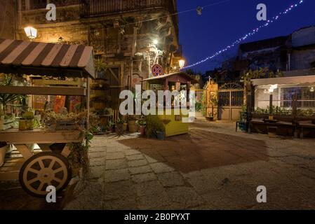 Neu erholte Fußgängerzone San Berillo im Herzen von Catania, Italien Stockfoto