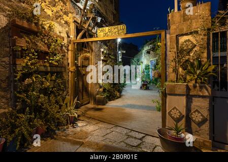 Neu erholte Fußgängerzone San Berillo im Herzen von Catania, Italien Stockfoto