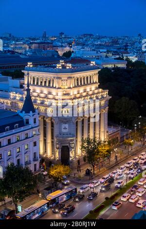 Hauptsitz, Hauptsitz des spanischen Kulturinstituts, Instituto Cervantes, bei Nacht, Madrid, Spanien Stockfoto