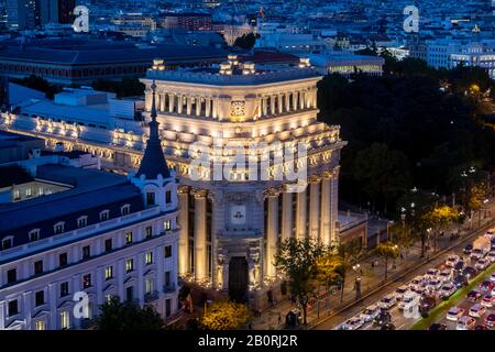 Hauptsitz, Hauptsitz des spanischen Kulturinstituts, Instituto Cervantes, bei Nacht, Madrid, Spanien Stockfoto