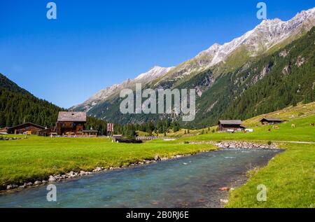 Krimmler Achental, Krimmler Tauern Lodge, Krimmler Ache, Krimml, Pinzgau, Land Salzburg, Österreich Stockfoto