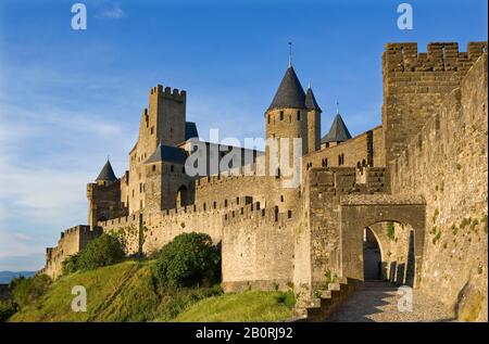 UNESCO-Weltkulturerbe, mittelalterliche Befestigungsstadt, Carcassonne, Departement Aude, Languedoc-Roussillon, Frankreich Stockfoto