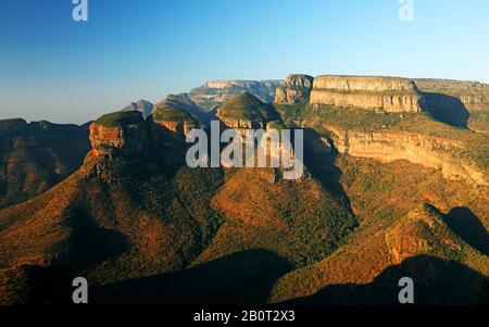 Blyde River Canyon mit drei Rondavels, Südafrika, Graskop, Blyde River Canyon Nature Reserve Stockfoto