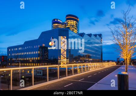 Rabobank World Headquarters in Utrechter, Niederlande. Rabobank ist ein niederländisches multinationales Bank- und Finanzdienstleistungsunternehmen. Stockfoto