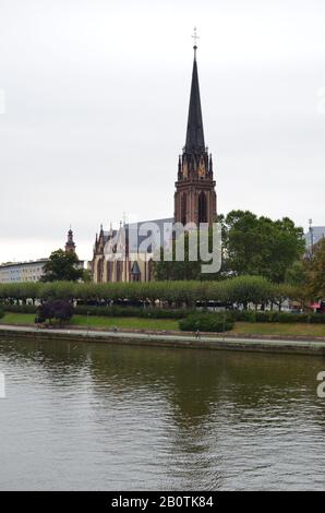 Dreikönigskirche in Frankfurt am Main Stockfoto