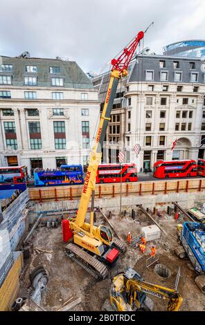 Die Gesamte Blockstelle, Baustelle des neuen Eingangsstandorts von der Cannon Street zur Bank Station, BSCU (Bank Station Capacity Upgrade), London Stockfoto