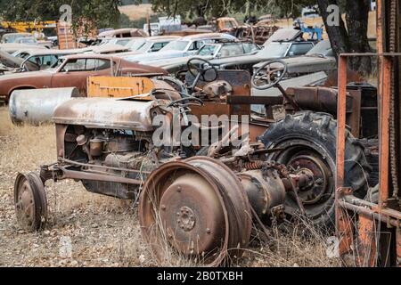 Rostige Alte Maschinen Zu Bewundern Stockfoto