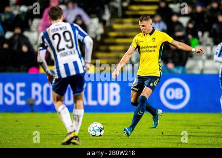 Dichte, Dänemark, 16. Februar 2020. Samuel Mraz (9) von Brondby IF wurde während des 3F Superliga Spiels zwischen OB und Brondby IF im Nature Energy Park in Dichte gesehen. (Foto: Gonzales Foto - lasse Lagoni). Stockfoto