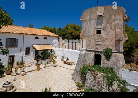 Kloster von Agios Georgios Krimnon, Navagio, Insel Zakynthos, Griechenland Stockfoto