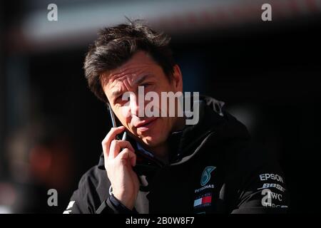 Montmelo, Spanien. Februar 2020. Montemel˜, Barcelona - Spanien. Formel-1-Vorsaisontest 2020 Tag 3. Februar 2020. Torger Christian kennt auch Toto Wolff vom Mercedes AMG Petronas Formel-1-Team am Tag drei des F1 Wintertestkredits: Marco Canoniero/Alamy Live News Stockfoto