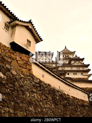 Blick auf die Burg Himeji während der Wintersaison, Japan Stockfoto