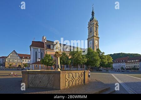 Georgskirche und Brunnen am Markt, Eisenach, Thüringen, Deutschland, Europa Stockfoto