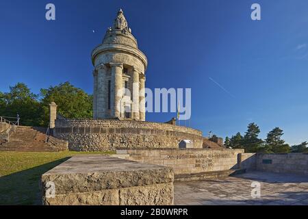 Bruderschaftsdenkmal auf der Göpelskuppe, Kriegsdenkmal für gefallene Bruderschaftsmitglieder, Landesdenkmal der Deutschen Bruderschaft zum Gedenken an die Vereinigung des Reiches 1871, Eisenach, Thüringen, Deutschland, Europa Stockfoto