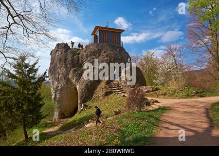 Chinesisches Haus am hohlen Stein im Schlosspark Altenstein bei Bad Liebenstein, Wartburgkreis, Thüringen, Deutschland, Europa Stockfoto