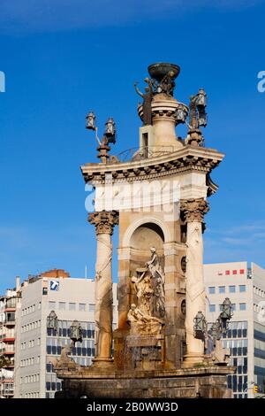 Der Brunnen in Placa d'Espanya, Barcelona, Catalunya, Spanien Stockfoto