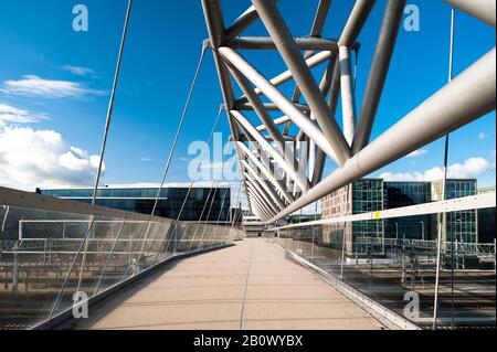 Moderne Büros und Apartments am Tor Dronning Eufemias im Viertel Gamle in Oslo, Oslo, Norwegen Stockfoto