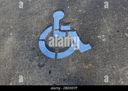 Parkschild für Behinderte, Key Largo, Florida Keys, Florida, USA, Stockfoto