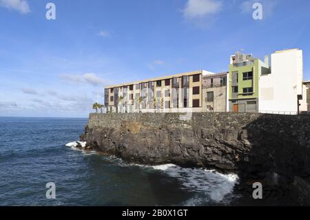 Apartments auf einer Klippe, Paseo de la Canteras, Las Palmas de Gran Canaria, Gran Canaria, Kanarische Inseln, Spanien, Stockfoto