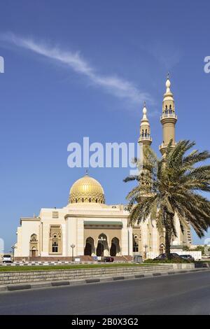 Corniche-Moschee, Corniche Road, Emirat Sharjah, Vereinigte Arabische Emirate, Arabische Halbinsel, Naher Osten, Stockfoto